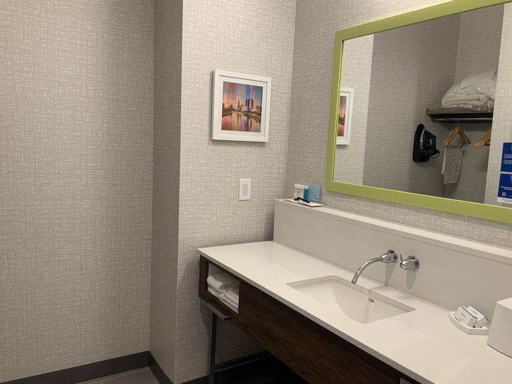 Studio Suite, 2 Queen Beds, Accessible, Refrigerator & Microwave (Bathtub)