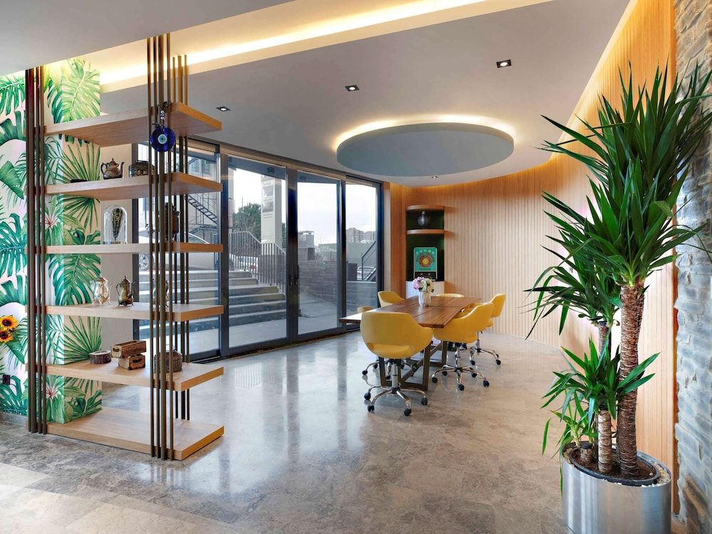 undefined ibis Styles Istanbul Atasehir 6