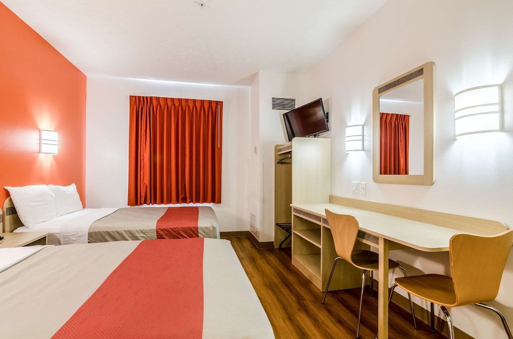 Deluxe Room, 2 Double Beds, Non Smoking