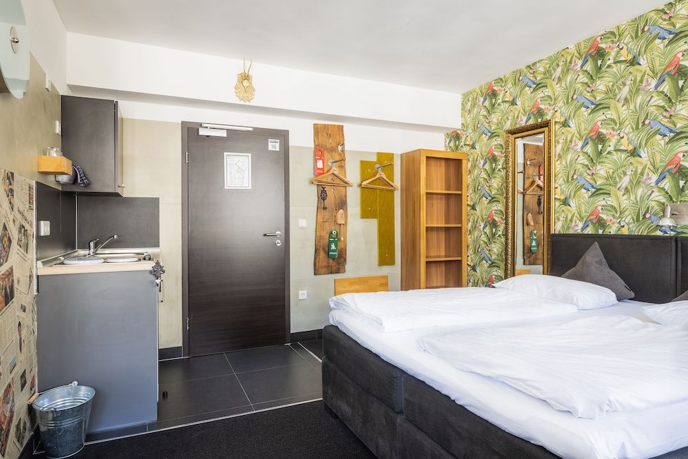 aappartel boardinghouse city center Quadruple Room 5