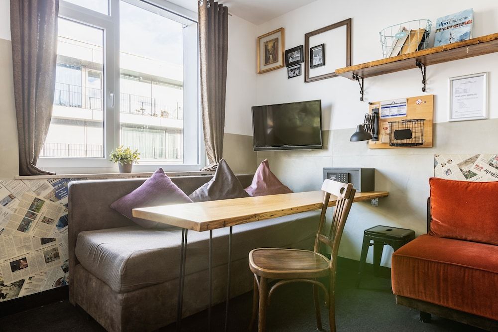 aappartel boardinghouse city center Quadruple Room 7