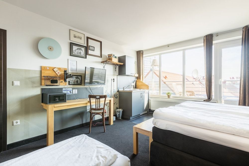 aappartel boardinghouse city center Triple Room 8