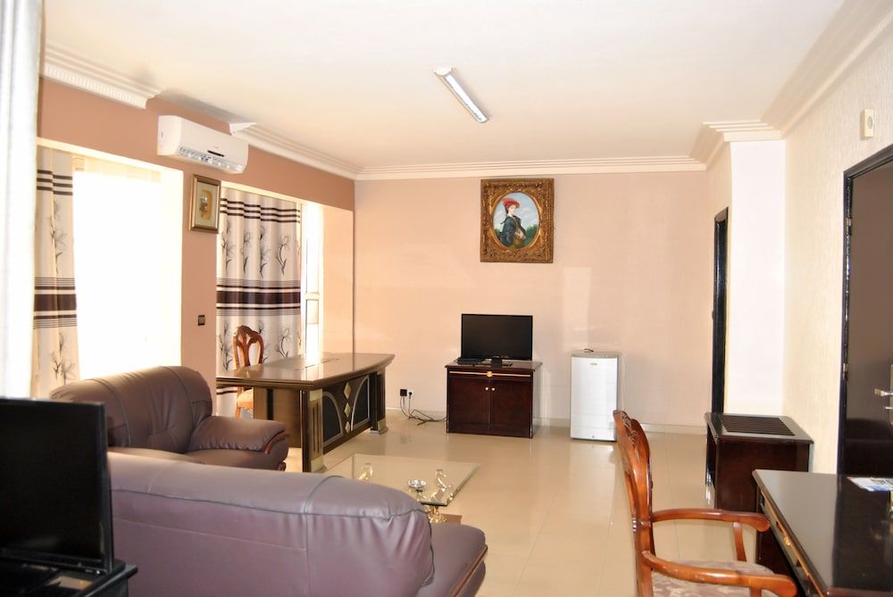 Riviera Hotel Benin Suite 3