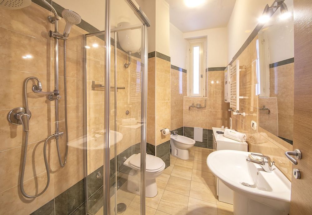 Be Italian Flat Duomo 319 Deluxe Apartment 3