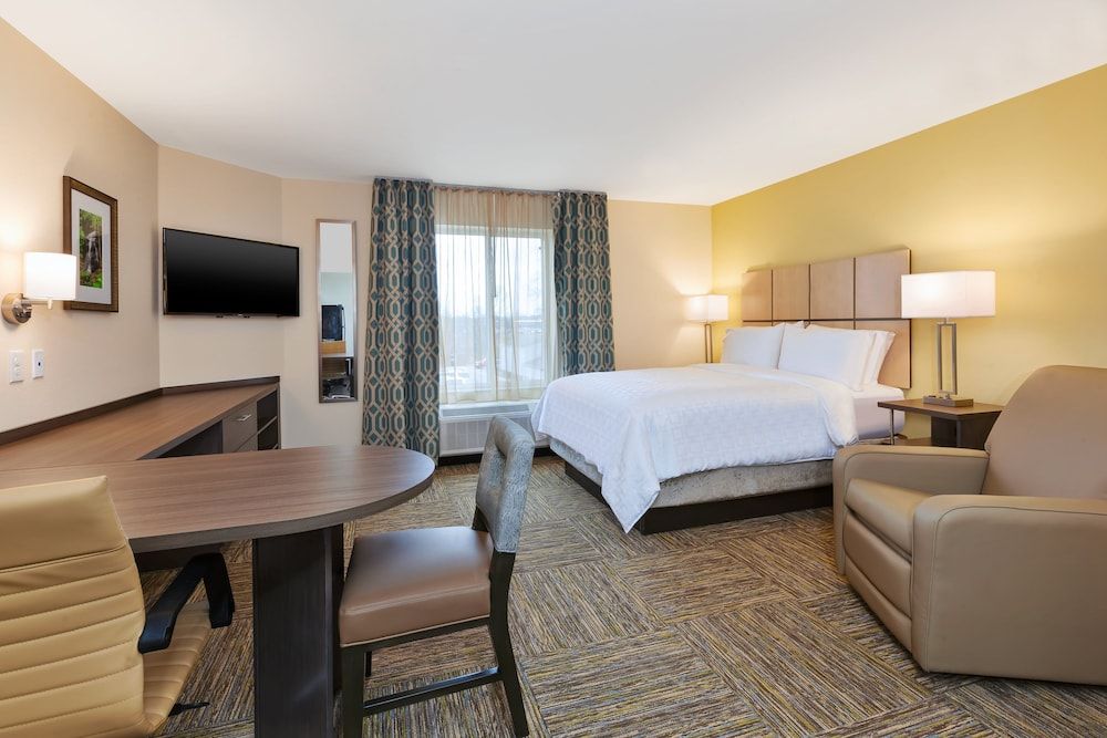Studio Suite, 1 Queen Bed