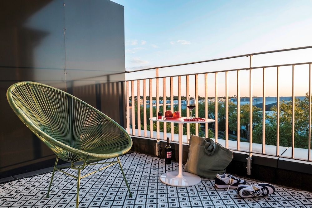 Mintrops Concierge Hotel Standard Studio, Balcony 6