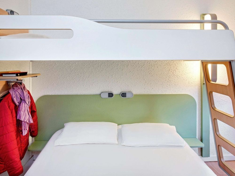 Triple Room, Multiple Beds
