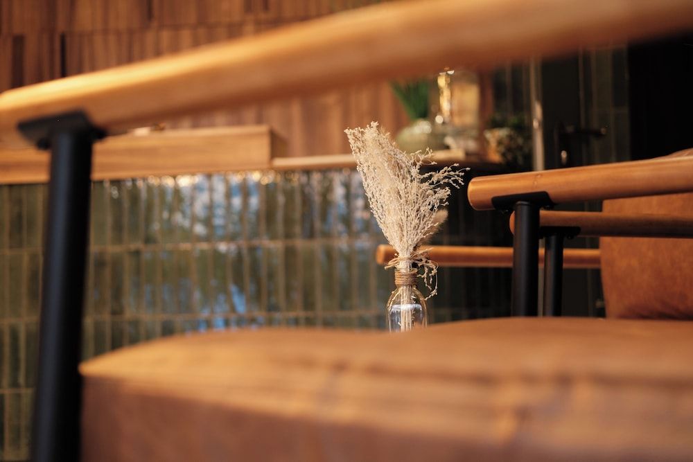 undefined The sQuare Hotel 8