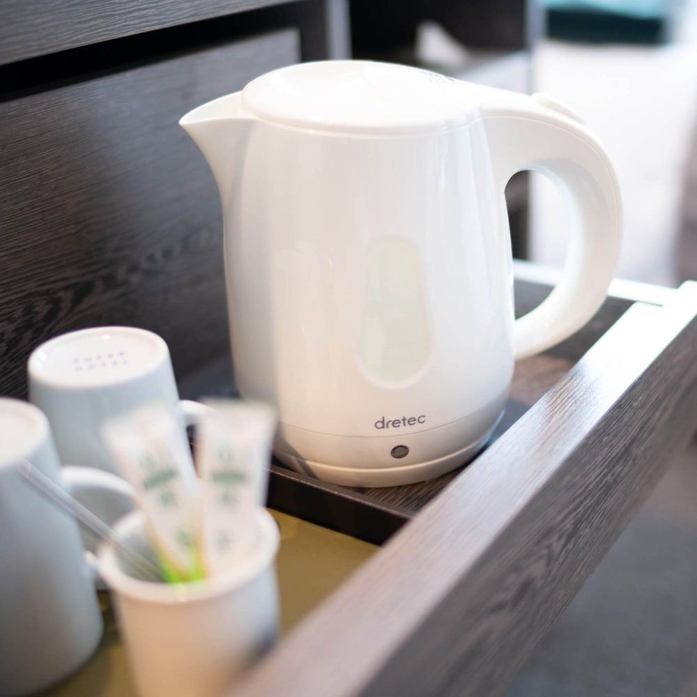 SUPERHOTEL Premier GINZA Hollywood Twin Room 7