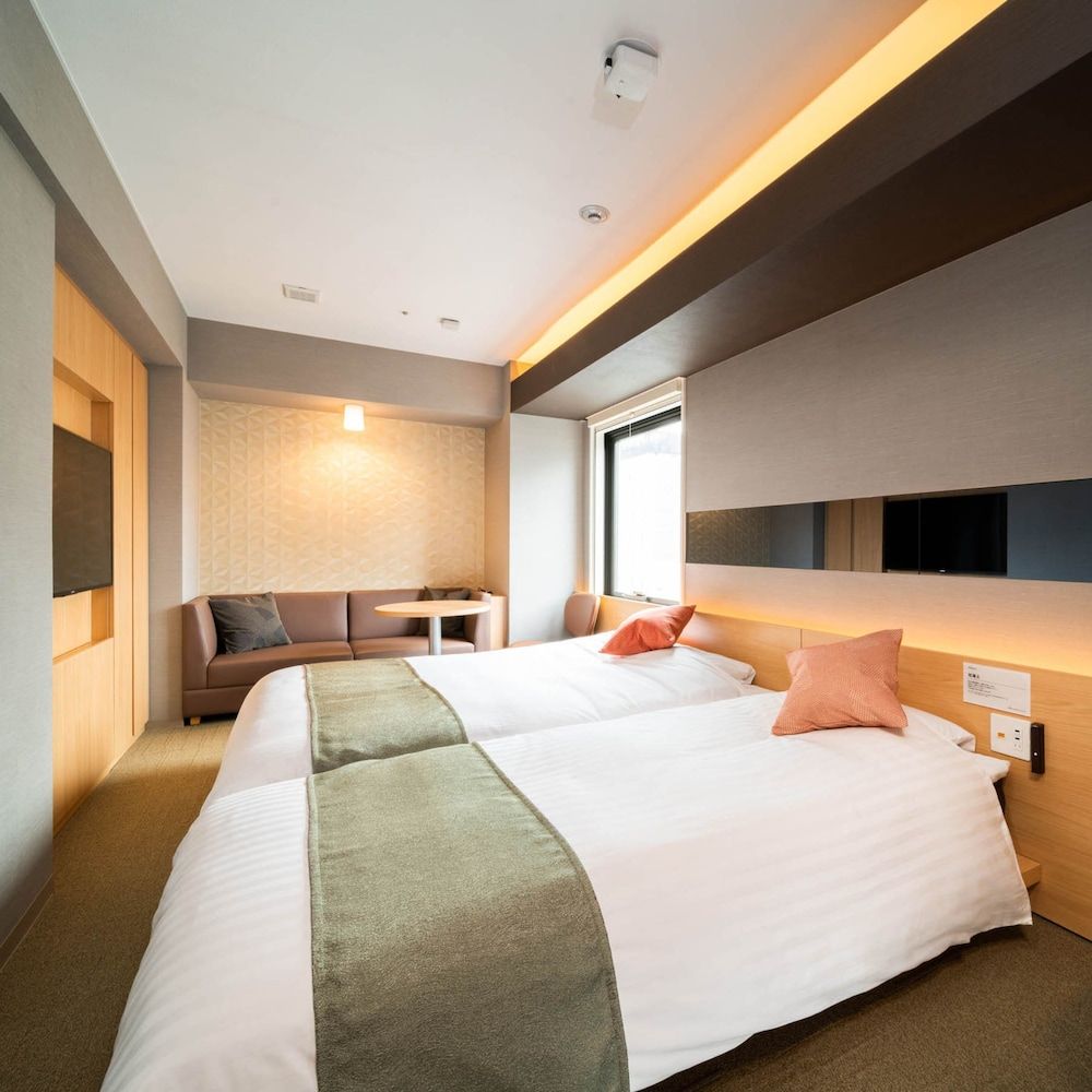 SUPERHOTEL Premier GINZA Hollywood Twin Room 2