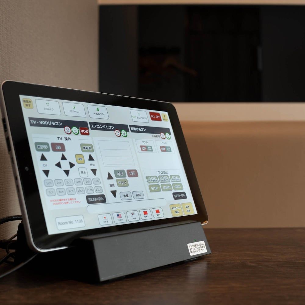 SUPERHOTEL Premier GINZA Hollywood Twin Room 11