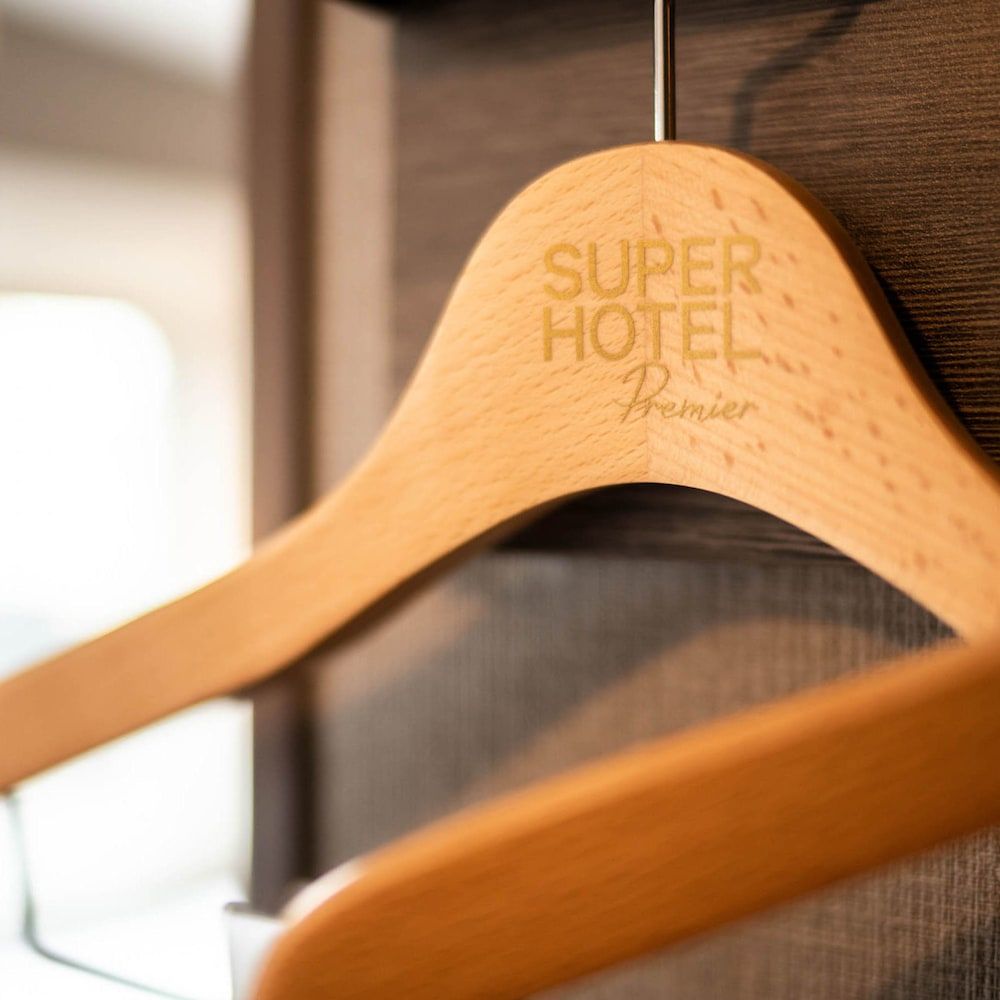 SUPERHOTEL Premier GINZA Hollywood Twin Room 13