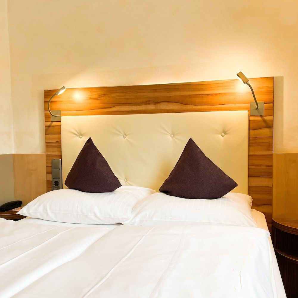 Economy Double Room, Non Smoking (140 cm)