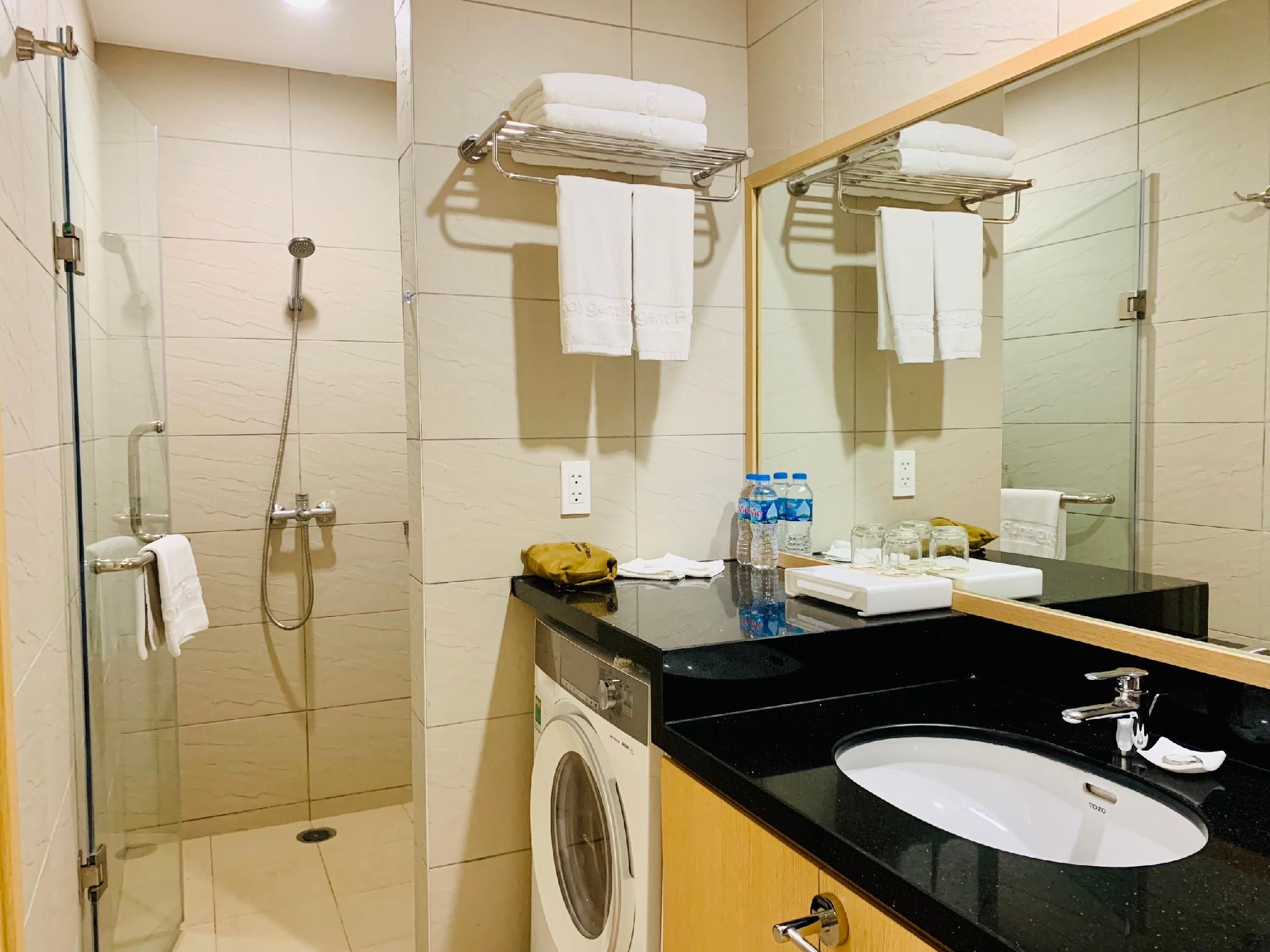 Roygent Parks Hanoi Residential Standard Double 8