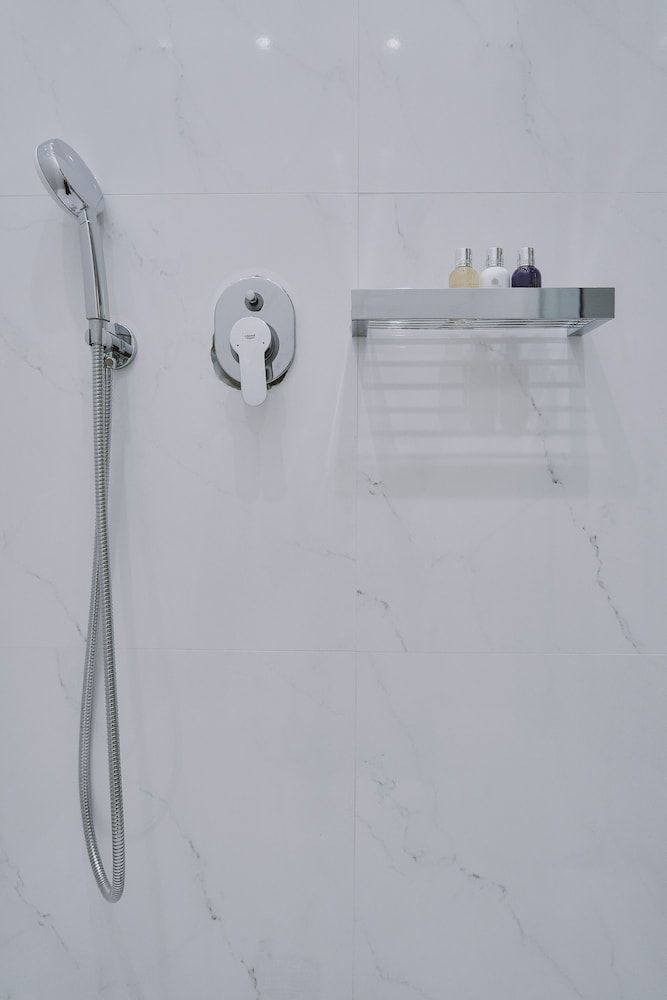 MiraMe Athens Boutique Hotel-House of Gastronomy Junior Suite, Balcony, City View 8