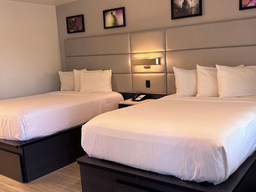 Signature Inn Santa Clara