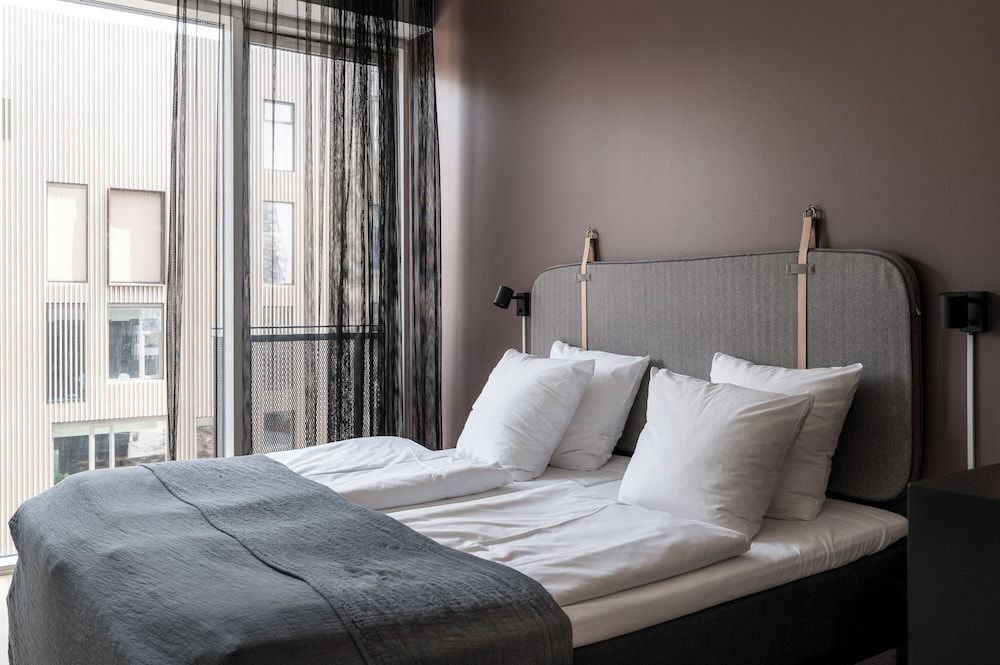 The Pier apartment by Daniel&Jacob’s 2 bedroom spacious apartment for 6 2