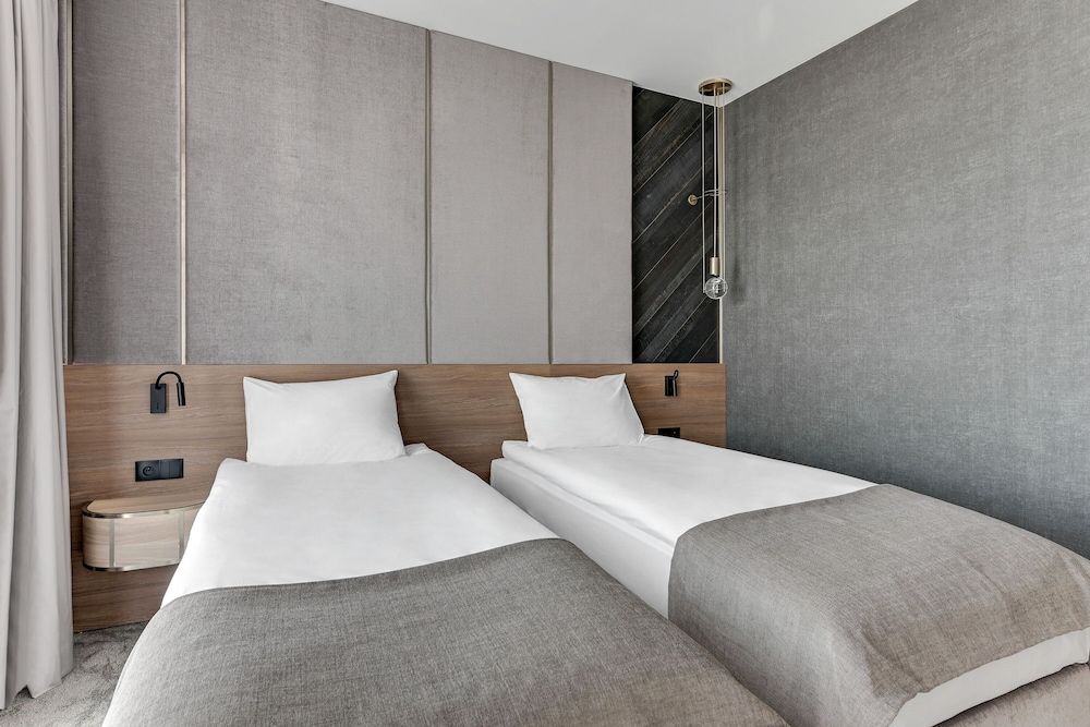 Business Room, Multiple Beds, Non Smoking