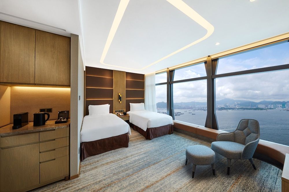 undefined Oasis Aurum 181 Hotel