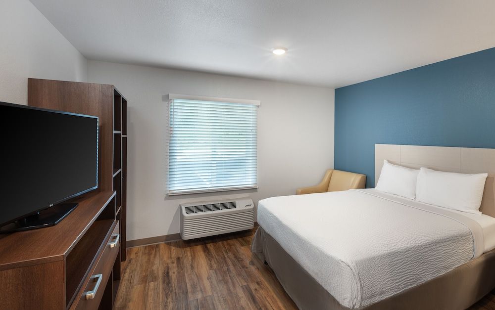 Standard Room, 1 Queen Bed, Non Smoking