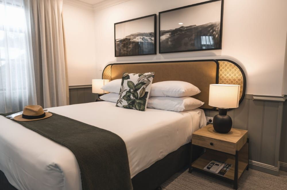 Wildes Hotel Kangaroo Valley Morton Room 2