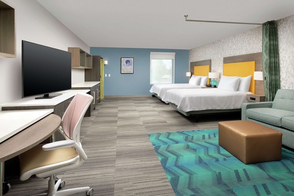 undefined Home2 Suites by Hilton Phoenix Airport South 2