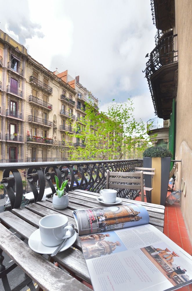 Triple Room, Balcony (Exterior Bathroom)