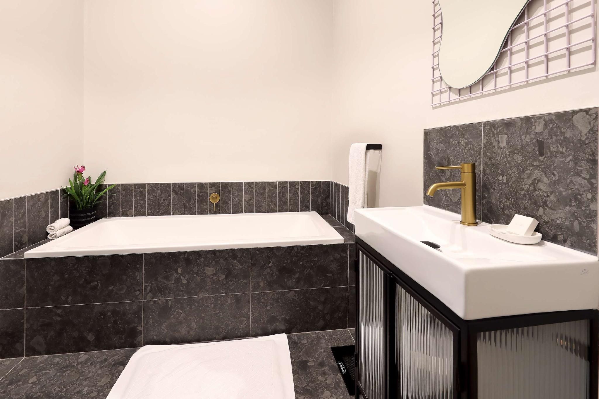 undefined Hyatt House Johannesburg Rosebank 6