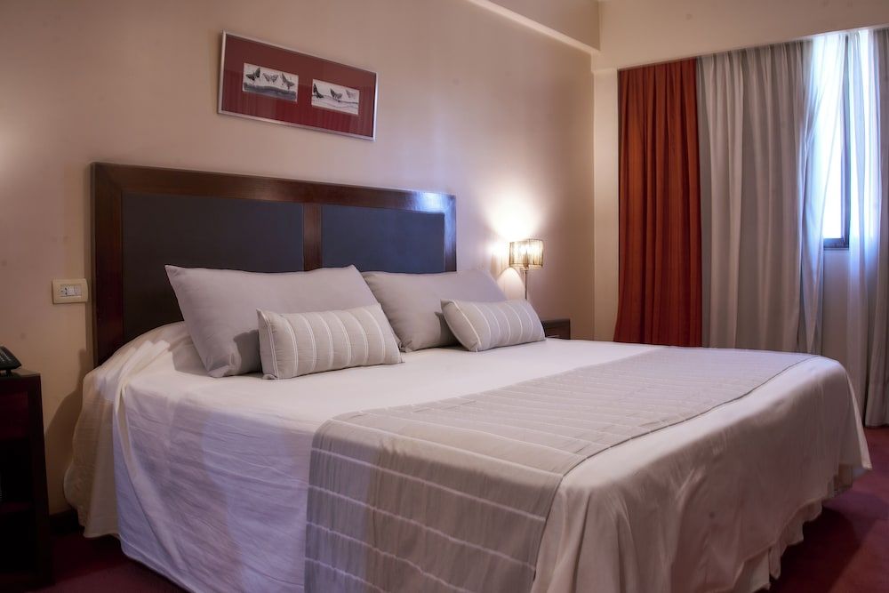 Hotel Catalinas Tucuman Suite 8