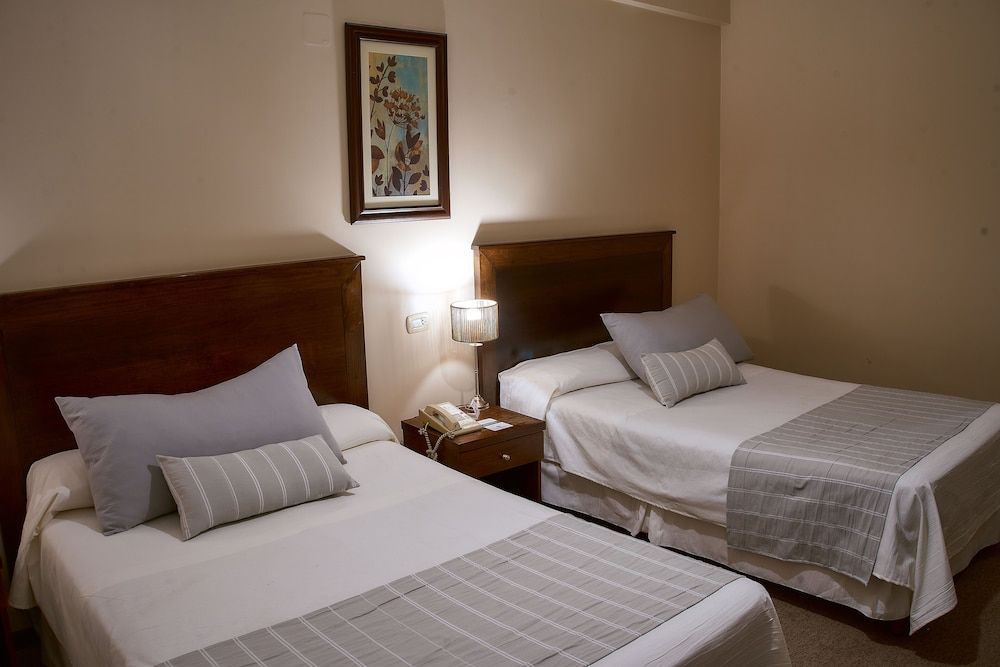 Hotel Catalinas Tucuman Standard Double or Twin Room 11