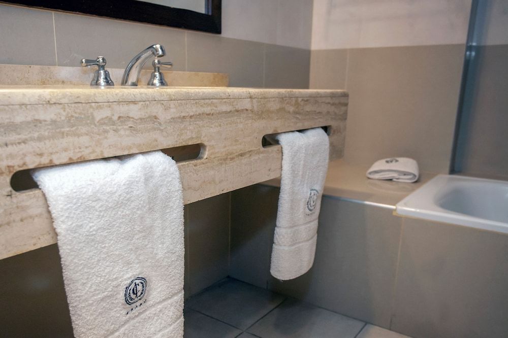 Hotel Catalinas Tucuman Standard Triple Room 21