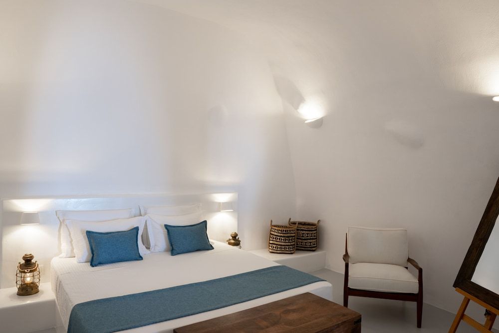Classic Suite, Terrace (Outdoor Plunge Pool, Caldera View)