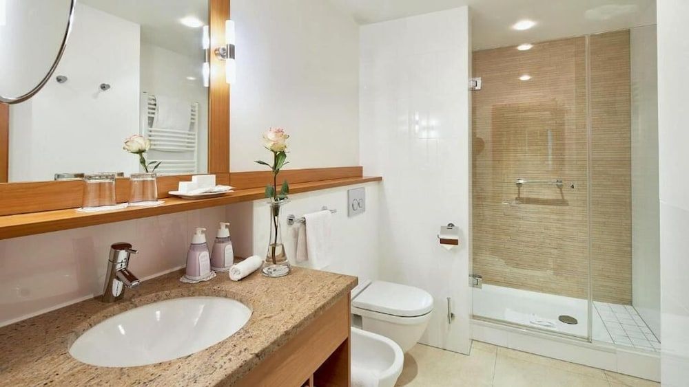 DAS RONACHER Thermal Spa Hotel Deluxe Single Room 2