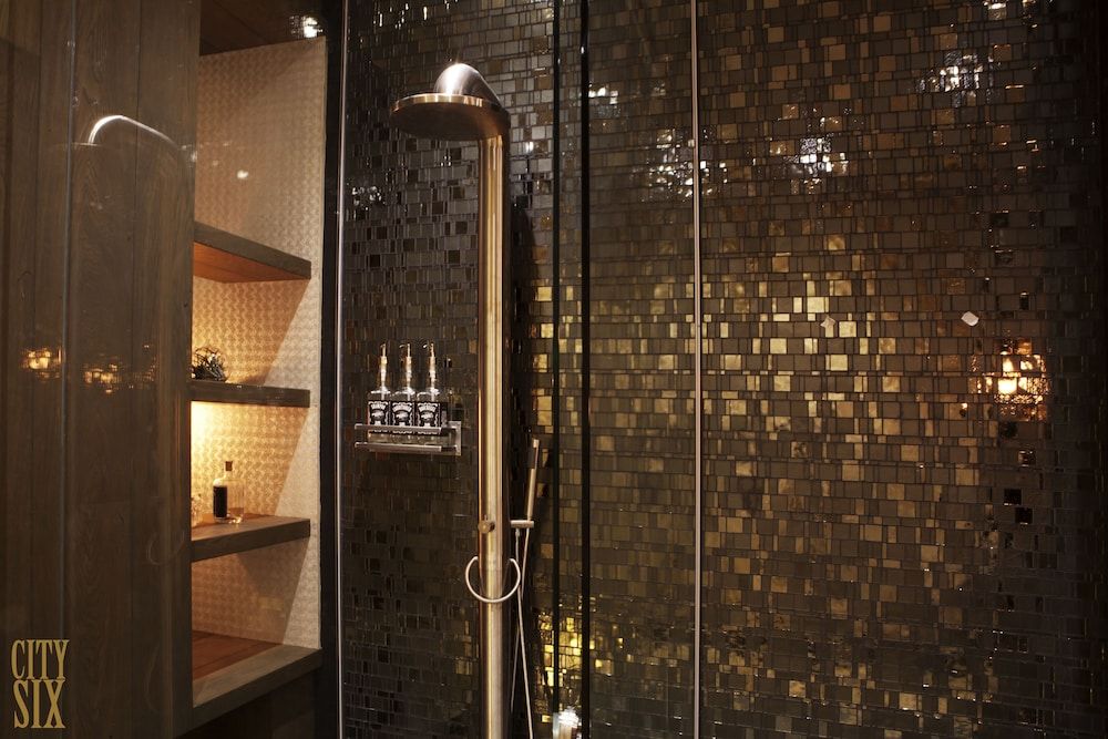 Manzo's Suites City Suite, City View 11