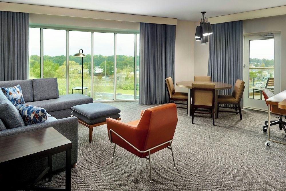 Suite, 1 Bedroom, Non Smoking, Balcony
