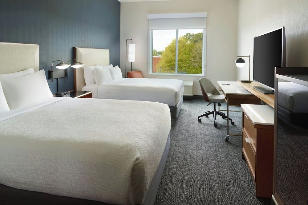 Room, 2 Queen Beds, Non Smoking