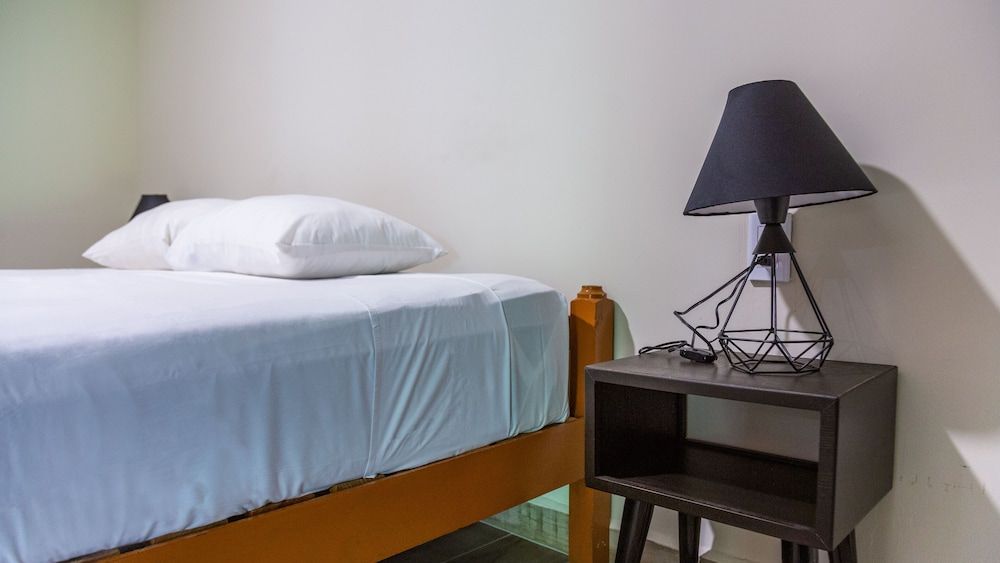 Esduma Iguanas Hotel Playa del Carmen Standard Room 6