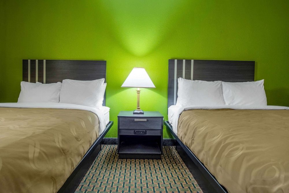 Quality Inn West Columbia - Cayce Standard Room, 2 Queen Beds, Smoking 3