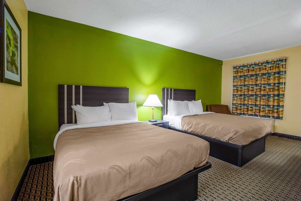 Quality Inn West Columbia - Cayce Standard Room, 2 Queen Beds, Smoking 2