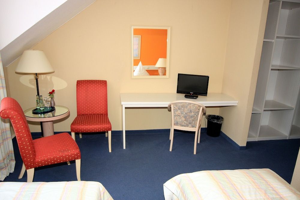 Hotel Ilmenauer Hof Twin Room 6