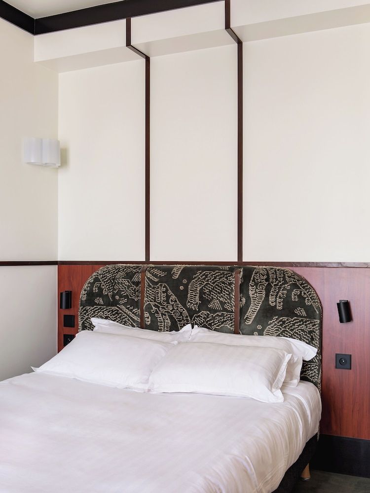 Hôtel Marguerite Standard Double Room 9