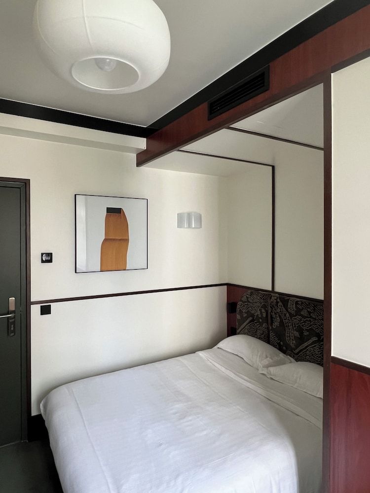 Hôtel Marguerite Standard Double Room 5