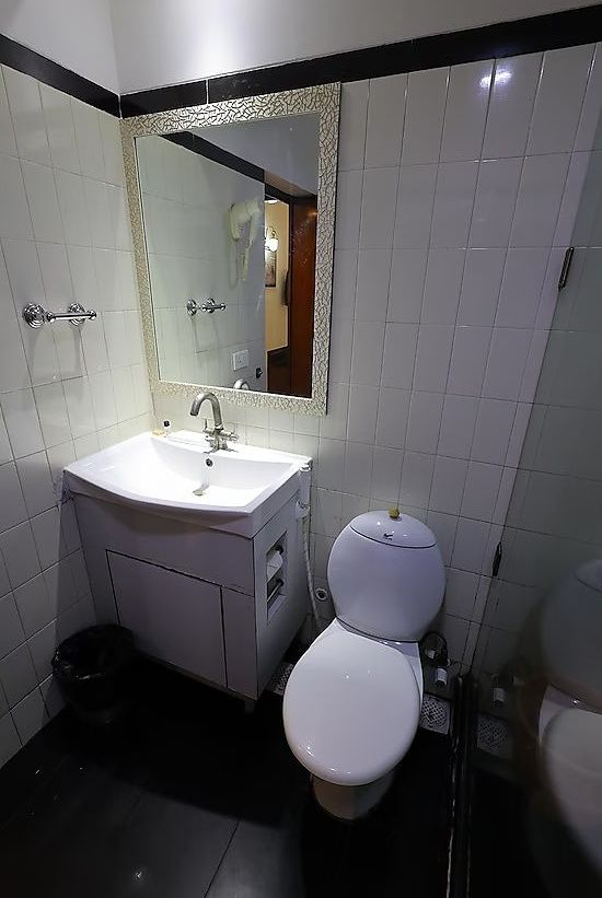 Hotel Amar Executive Room 6