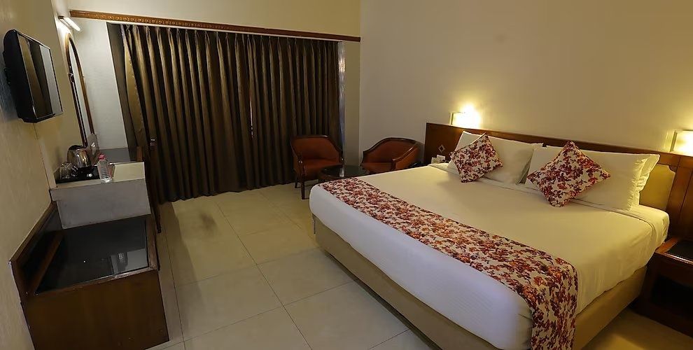 Hotel Amar Executive Room 2