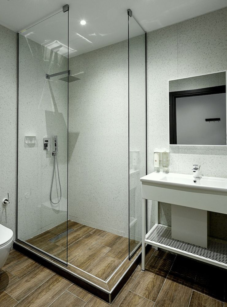 Pillow urban stay Comfort Double Room (White Tower View) 4