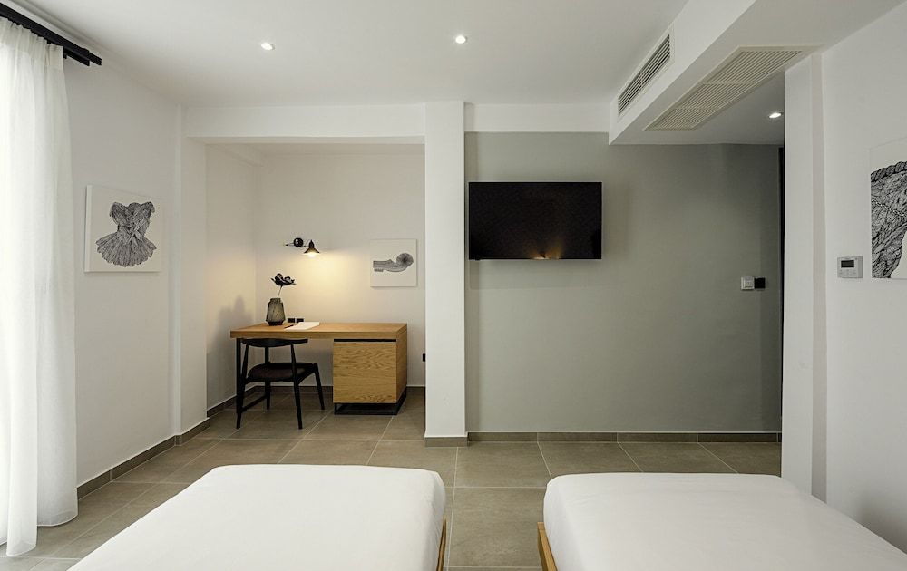 Pillow urban stay Standard Double or Twin Room 4