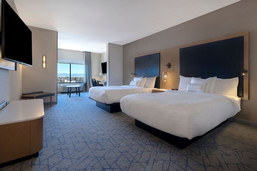 undefined Fairfield Inn & Suites by Marriott Denver Airport at Gateway Park 4
