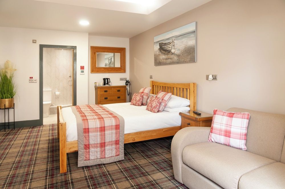 Claxton Hotel Exclusive Quadruple Room, Ground Floor