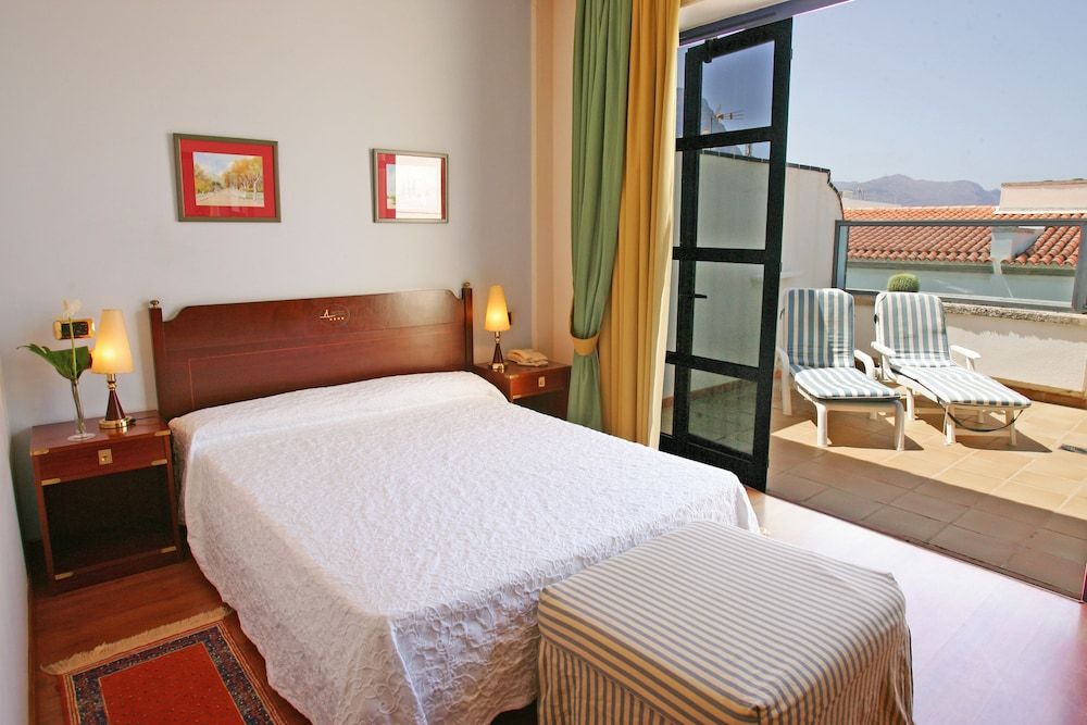 Single Room