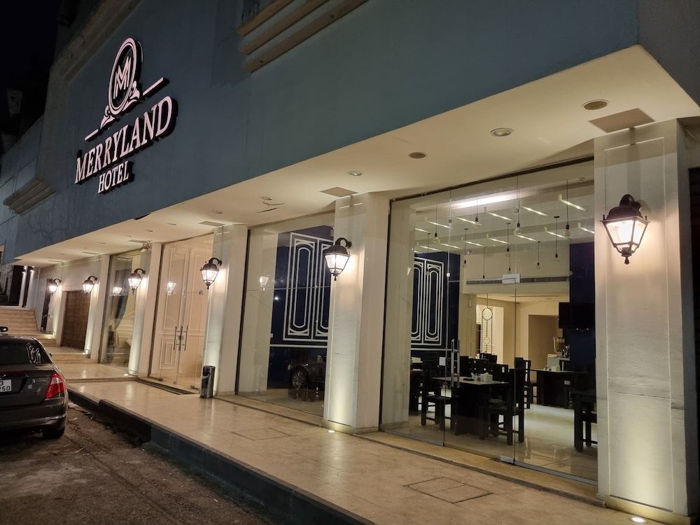 undefined New MerryLand Hotel 6